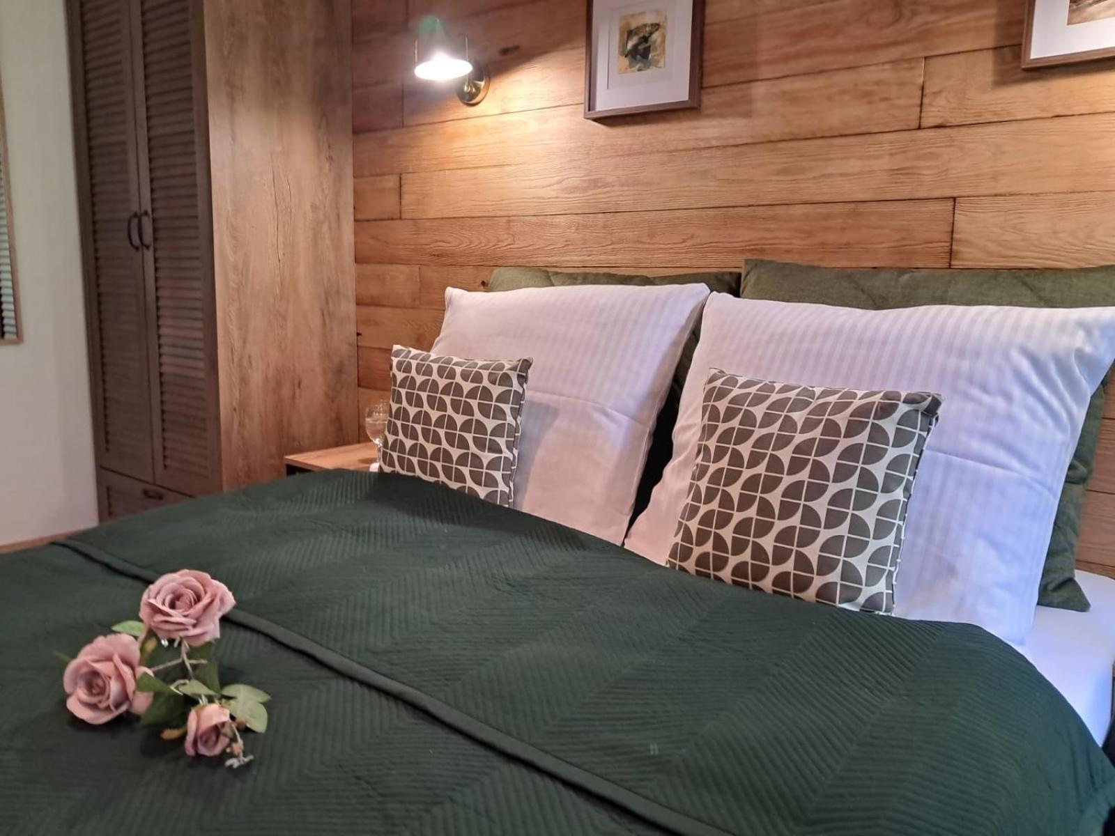 Dk Apartamenty Hotelove Гіжицько Екстер'єр фото