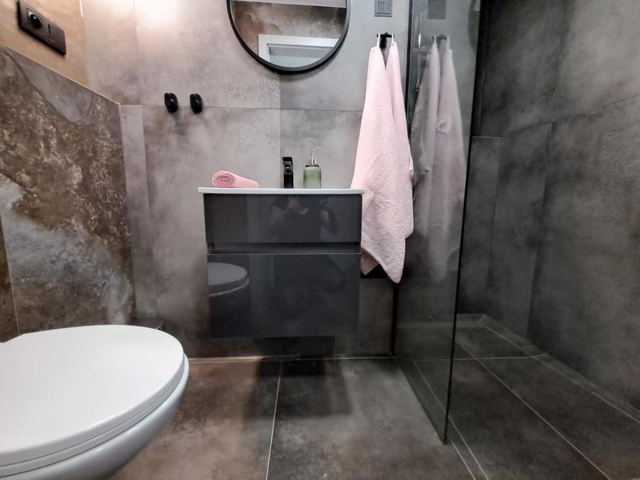 Dk Apartamenty Hotelove Гіжицько Екстер'єр фото