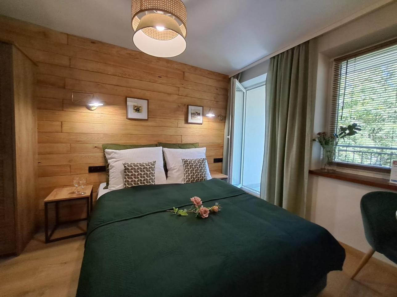 Dk Apartamenty Hotelove Гіжицько Екстер'єр фото